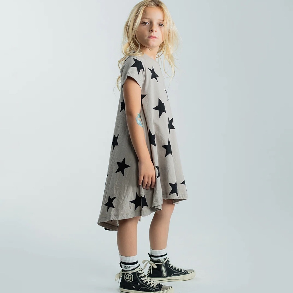 NUNUNU Star 360 Dress Short Sleeves Grey Black Stars NWT - Picture 2 of 6